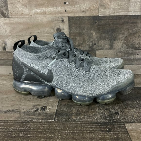 Nike Air Vapormax Flyknit 2 Running Shoes - Picture 2 of 11